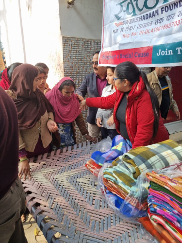 Blankets Distribution